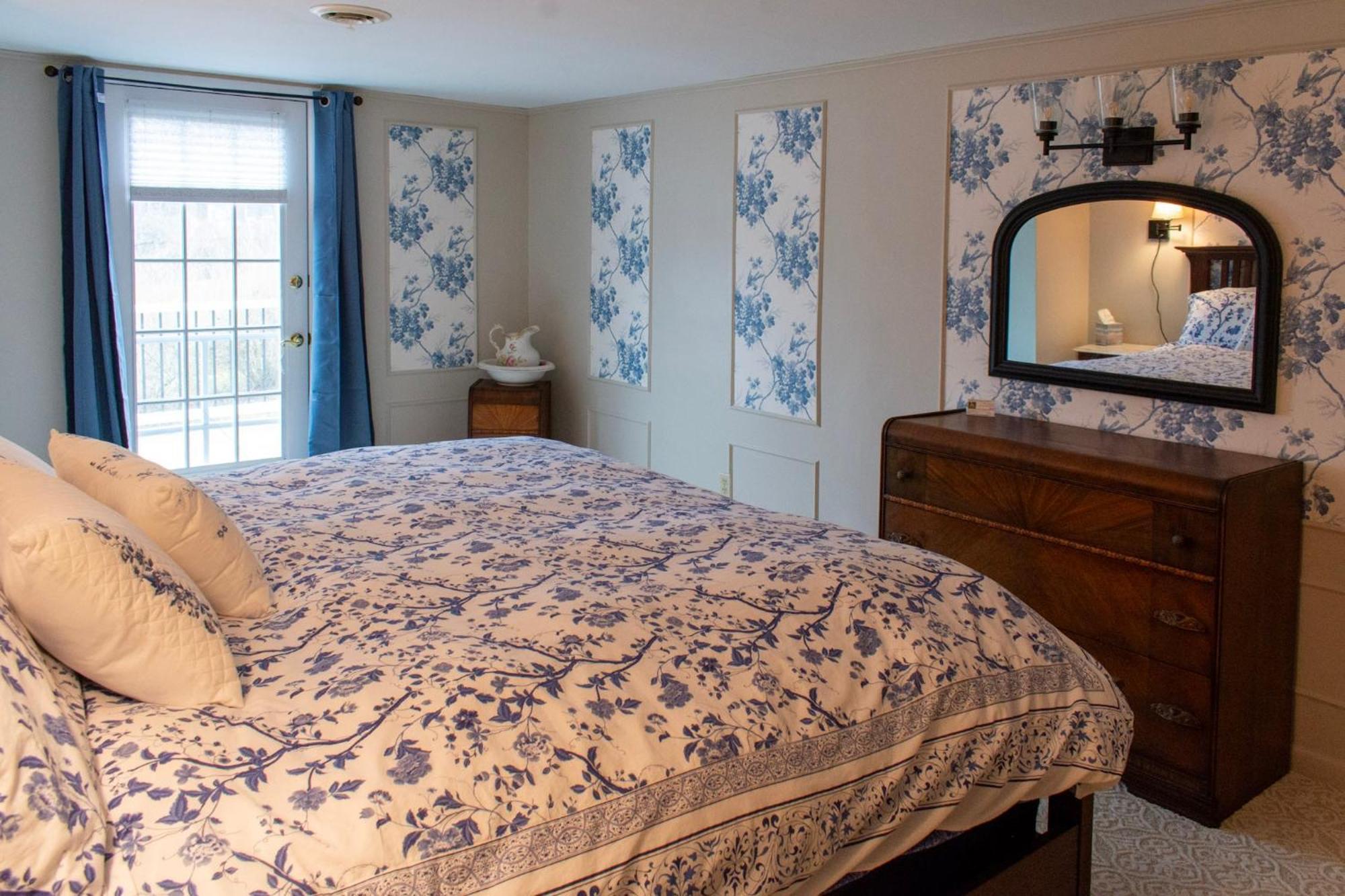 Hudson Manor Bed & Breakfast Watkins Glen Bagian luar foto